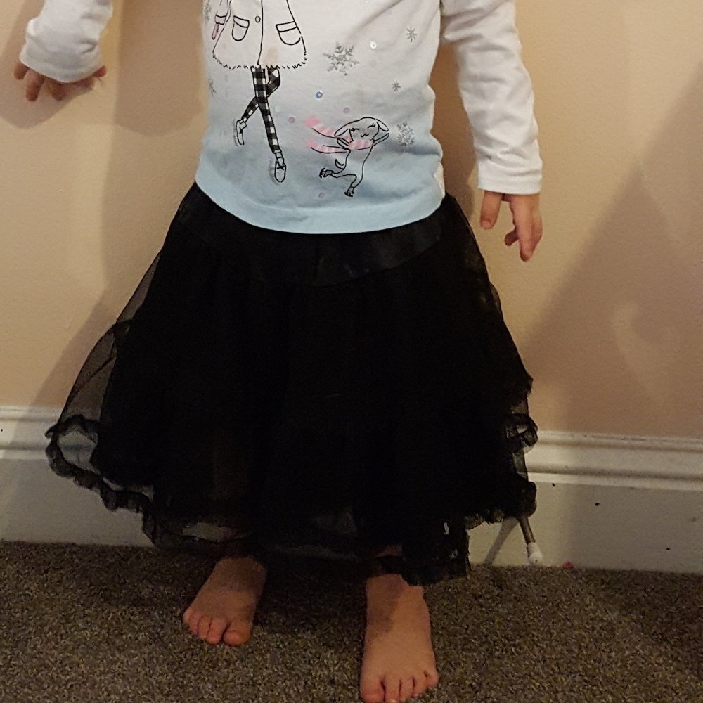 2T Black tutu skirt